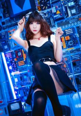 欧美女星海边_在线观看免费电影